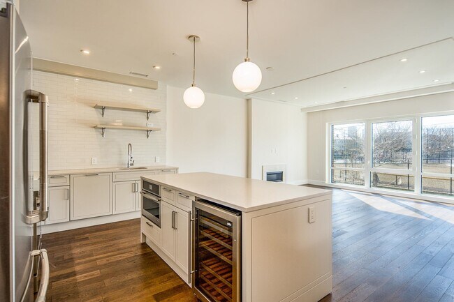 Foto del edificio - 372 9th St