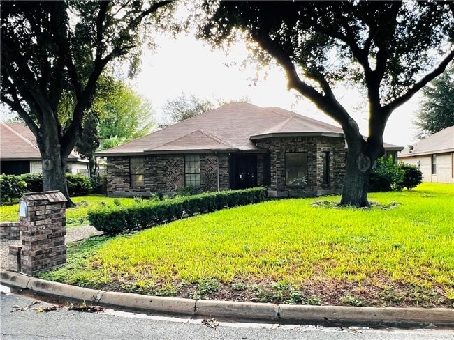 Building Photo - 3808 N Cynthia St