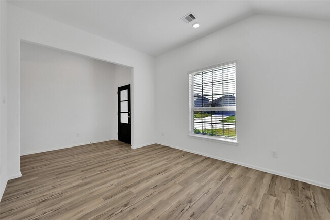 Foto del edificio - 3806 Rock Ledge Dr