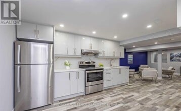 Building Photo - 62 Goldcrest Rd