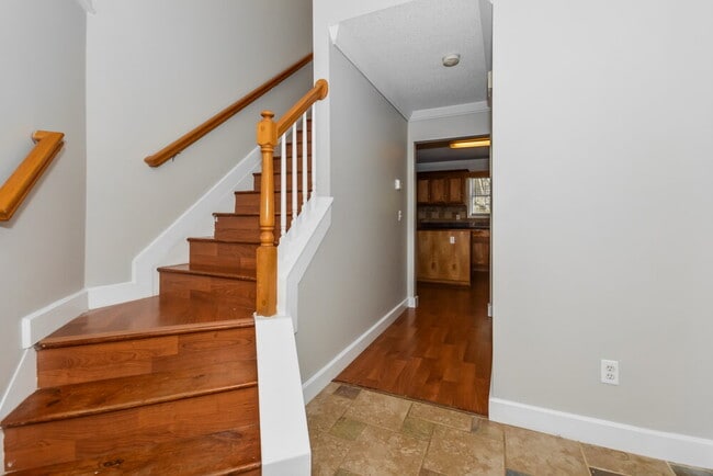 Foto del edificio - 5020 Amber Way NW