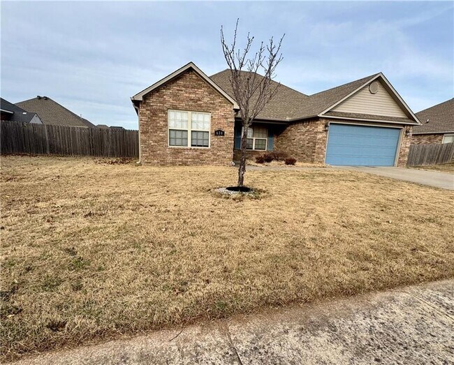 Foto del edificio - 630 Lasso Ln