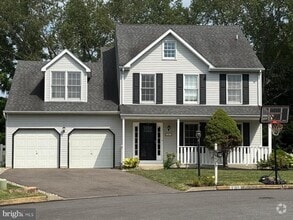Building Photo - 706 Colin Ct