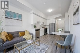 Building Photo - 251 Northfield Dr E