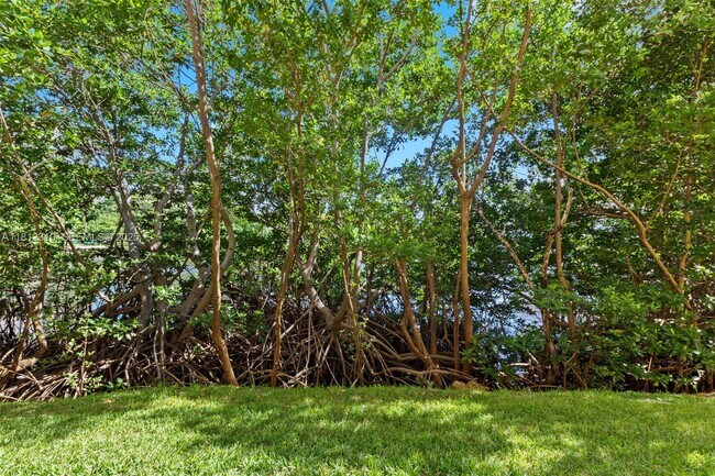 Foto del edificio - 19999 E Country Club Dr