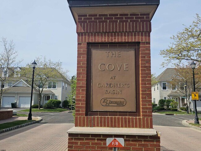 Foto del edificio - 2 Anchorage Ct