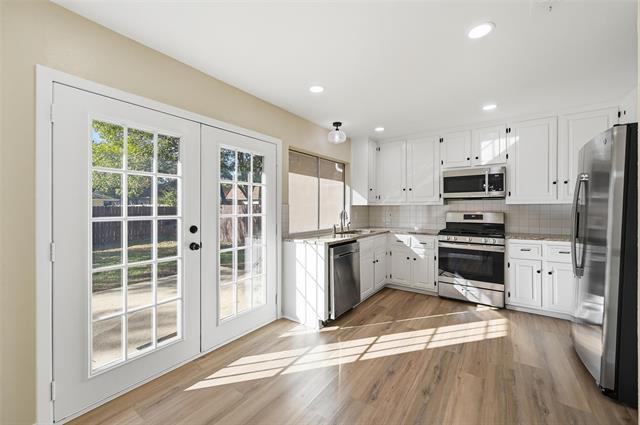 Foto del edificio - 626 Madison Ct