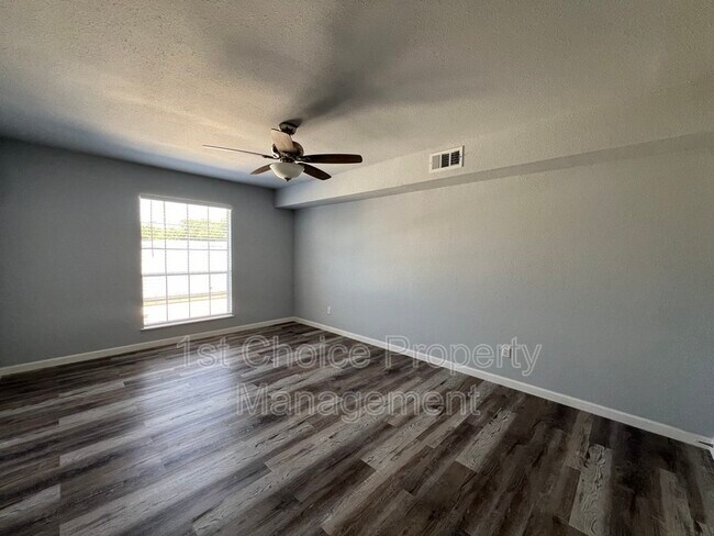 Foto del edificio - 4022 Ridglea Country Club Dr