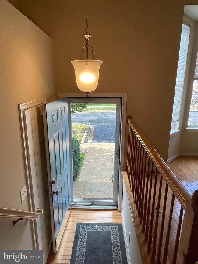 18309 Bailiwick Pl, Germantown, MD 20874 Townhome Rentals in