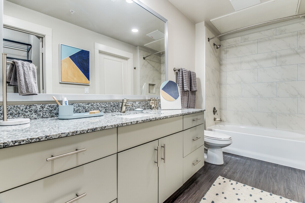 513 S Post Oak Ln Unit 513 S Post Oak, Houston, TX 77056 Condo for