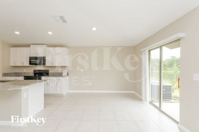 Building Photo - 4286 Salt Springs Ln