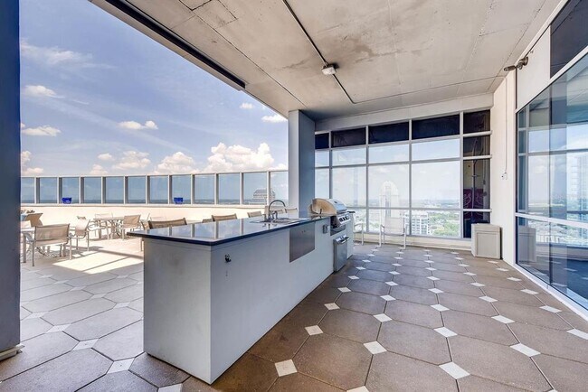 Foto del edificio - 111 E Washington St