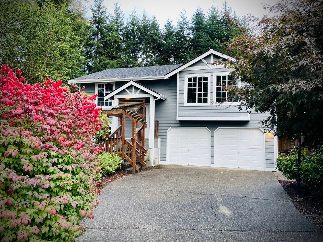 Front of house - 21717 46th Ave E