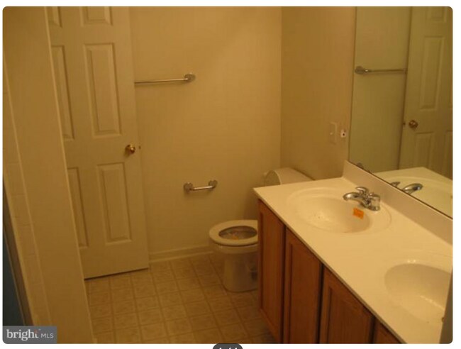 Foto del edificio - 71 Brookview Ln