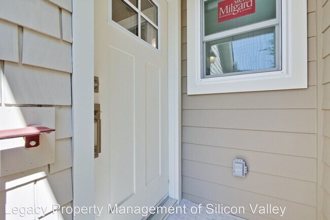 Building Photo - 1 br, 1 bath House - 1033 B Garland Ave