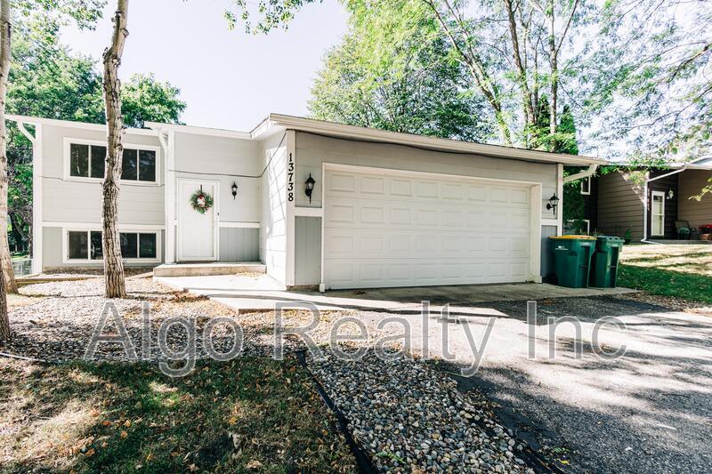 13738 ster Ct, Savage, MN 55378 House Rental in Savage, MN