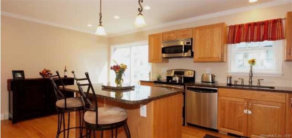 Primary Photo - 158 Westfield Ave