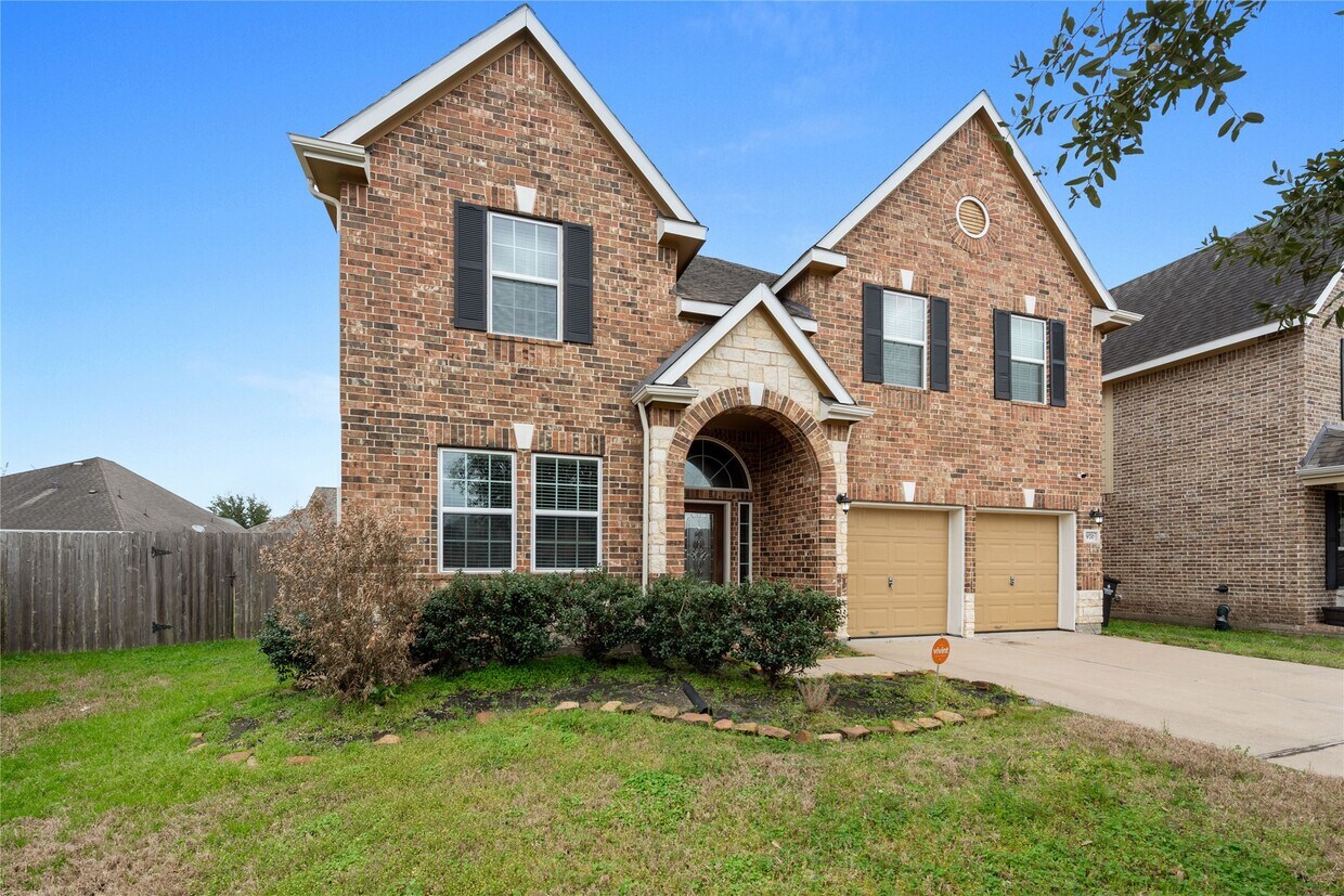 Foto principal - 970 Jennifer St
