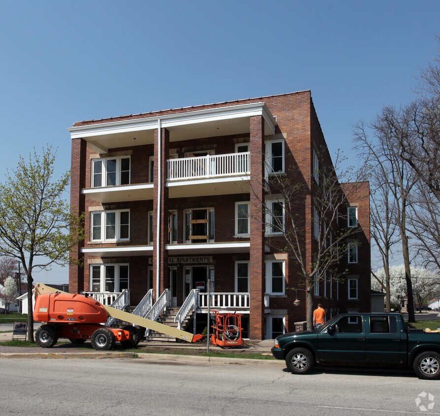 Foto del edificio - 328 W Marion St