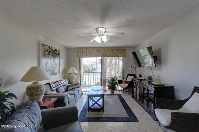 Foto del edificio - 520 Palm Springs Blvd