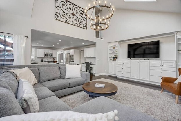 Foto del edificio - 15585 Timberside Ct