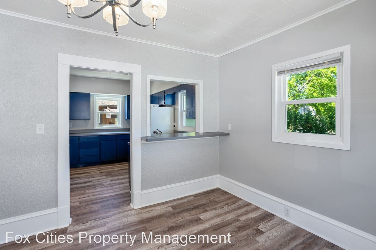 Primary Photo - 3 br, 1 bath House - 916 W 9th Ave