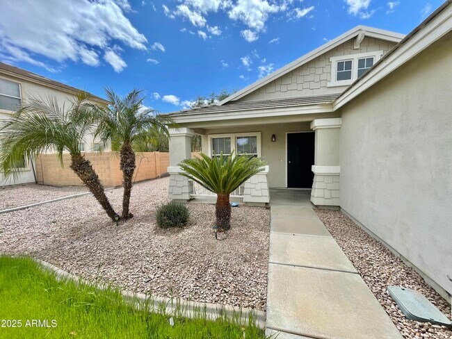 Foto del edificio - 3863 E Latham Way