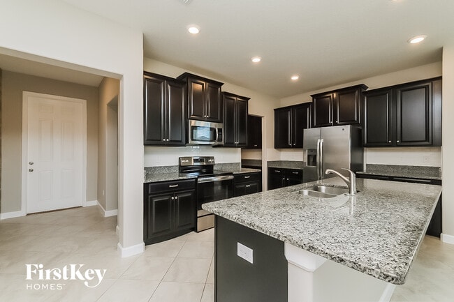 Foto del edificio - 9924 Victory Gallop Loop