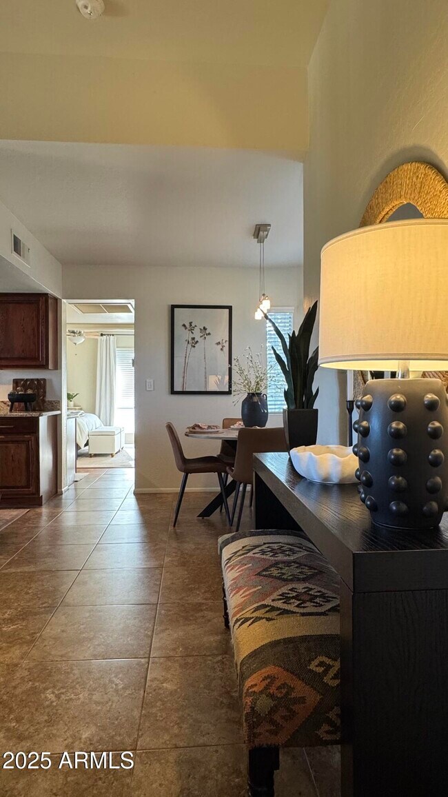 Foto del edificio - 4540 N 44th St