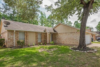 Building Photo - 2606 Lexington Woods Dr