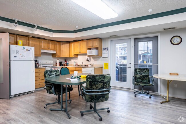Salle communautaire - Summit Square & Court Senior 55+ Housing