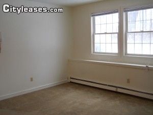 Building Photo - 141 Beach St