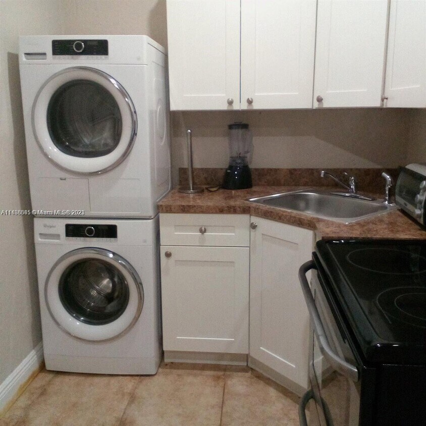Primary Photo - 6741 NW 46th Ct