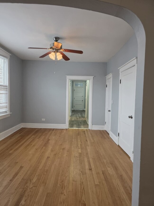 Foto del edificio - 6946 S Prairie Ave