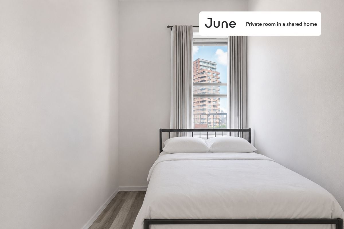 Room in Shared 3 bed/1 bath home in Lower East Side - Room in Shared 3 bed/1 bath home