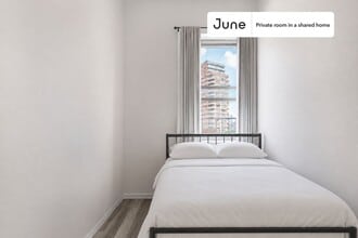 Building Photo - Room in Shared 3 bed/1 bath home in Lower East Side
