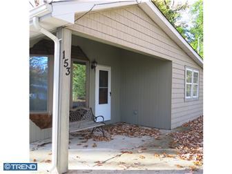 Building Photo - 153 Forrest Ave
