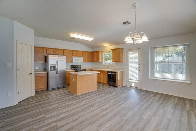 Building Photo - 3310 Zinfandel Ln