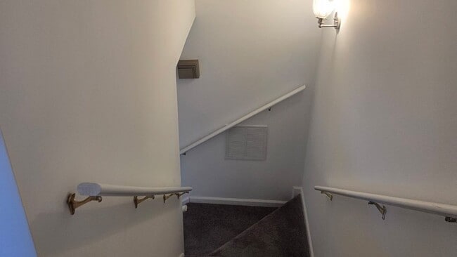 Photo - 905 Park Pl NE Townhome