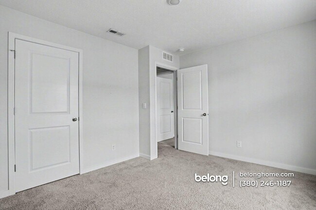 Building Photo - 1470 Koppel Wy