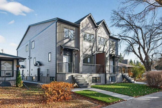 Building Photo - 10335-10135 135 St NW