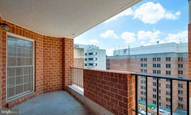 Foto del edificio - 1230 23rd St NW