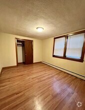 Building Photo - 100 Readville St