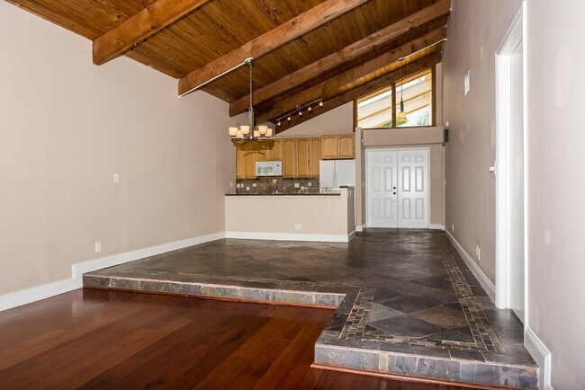Foto del edificio - 6376 Amberwoods Dr