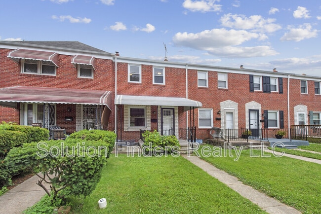 Building Photo - 2110 Coralthorn Rd