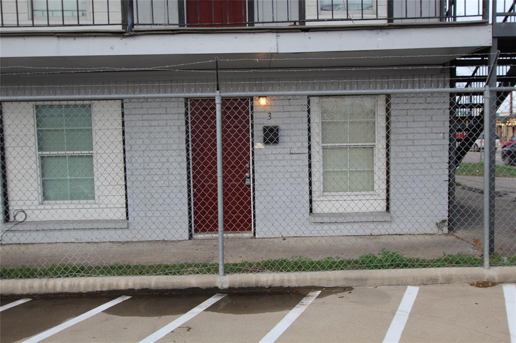 Primary Photo - 514 Houston St