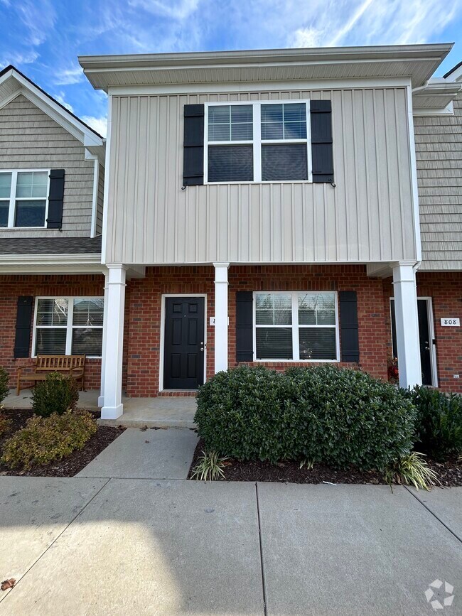 The Preserve at Indian Creek Apartments under 2,000 Murfreesboro, TN