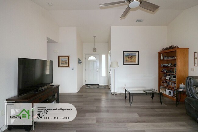 Building Photo - 340 Franciscan Trail