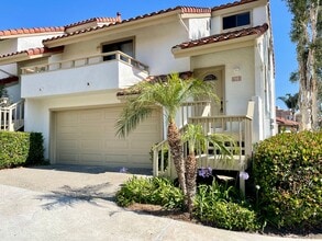 Building Photo - 2941 Corte Diana
