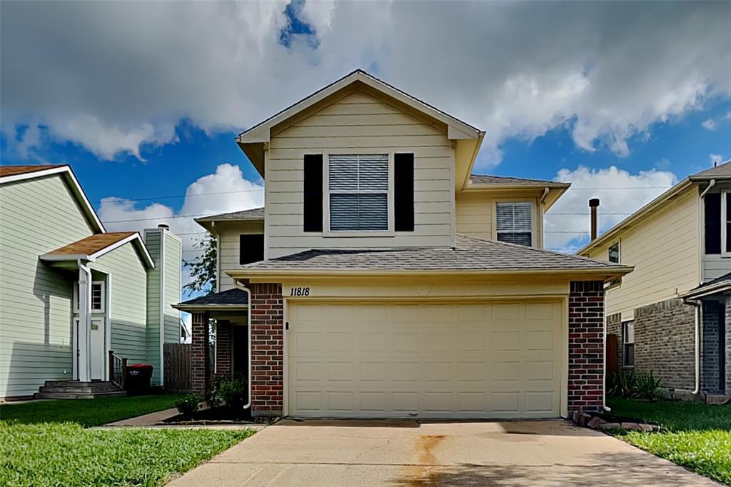 Foto principal - 11818 Sandy Stream Dr